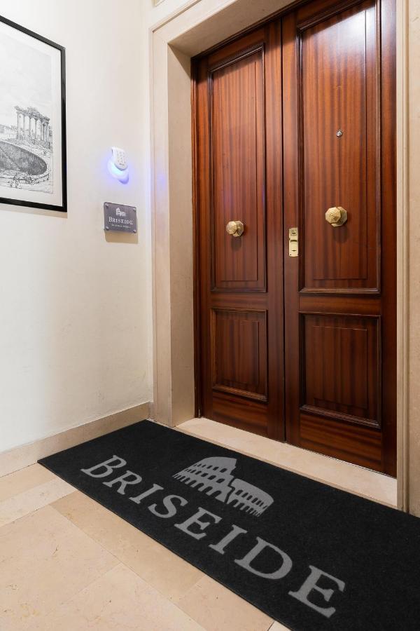 Briseide Boutique Rooms Colosseum Roma Exterior foto