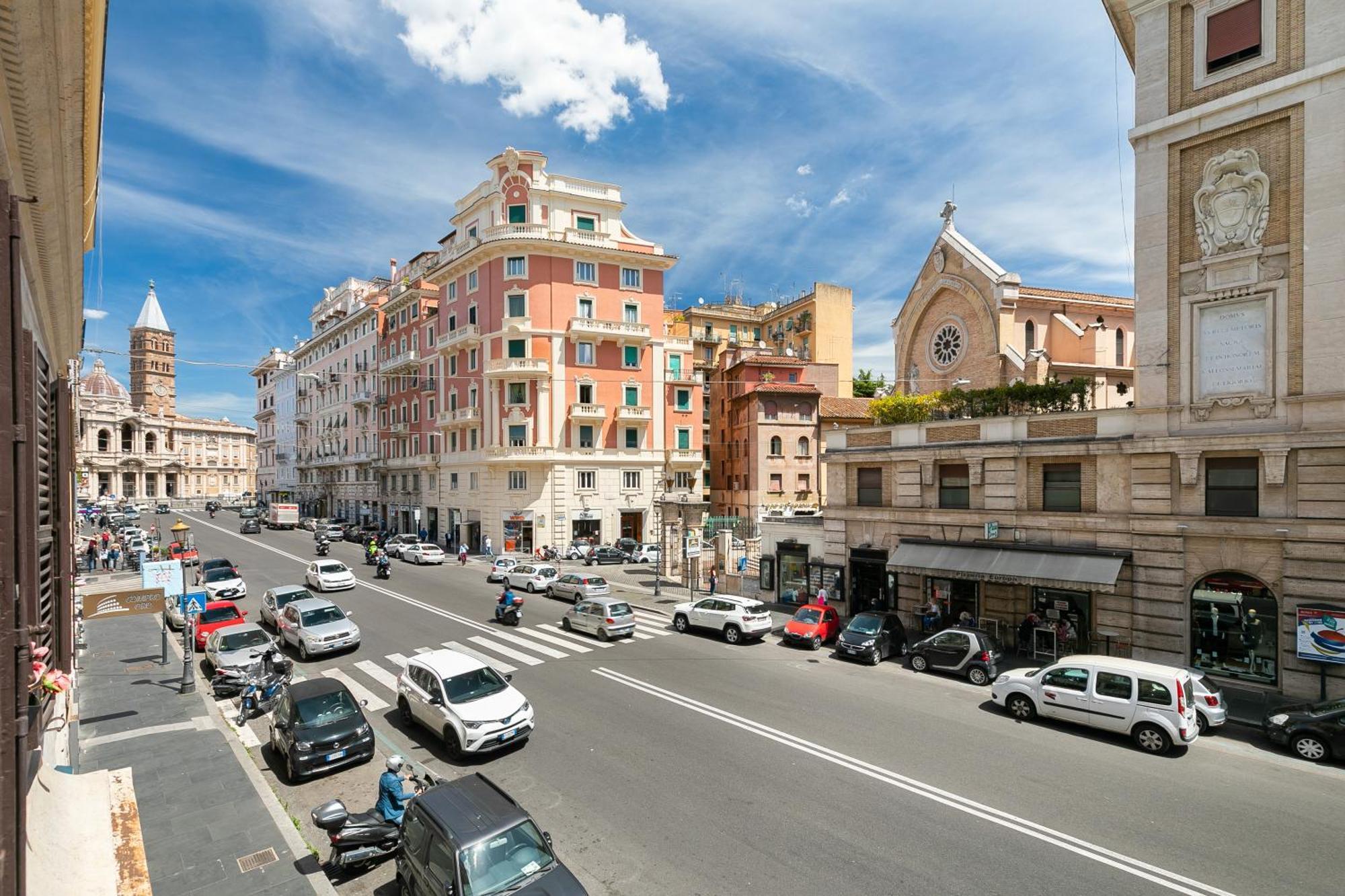 Briseide Boutique Rooms Colosseum Roma Exterior foto